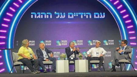 حديث طلال القريناوي رئيس بلدية رهط في مؤتمر إكسبو 2025